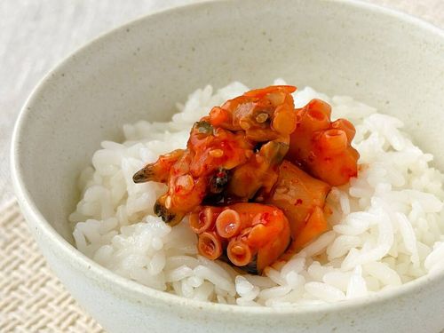 魚介とキムチの沼へようこそ成城石井たこあさりキムチの破壊力がすごかった