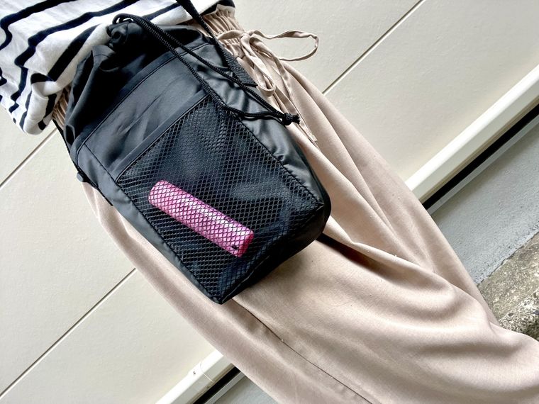 ダイソーモバイルショルダーメッシュバッグ