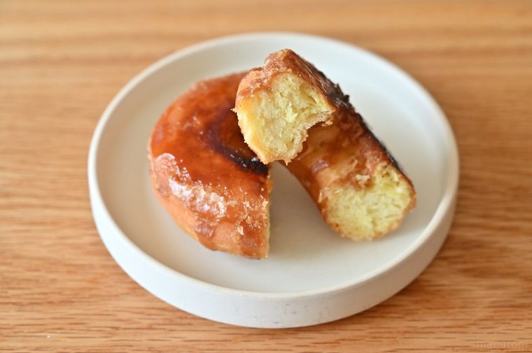 半分にカットした焼きホームカット メープル