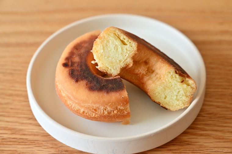 半分にカットした焼きホームカット オリジナル