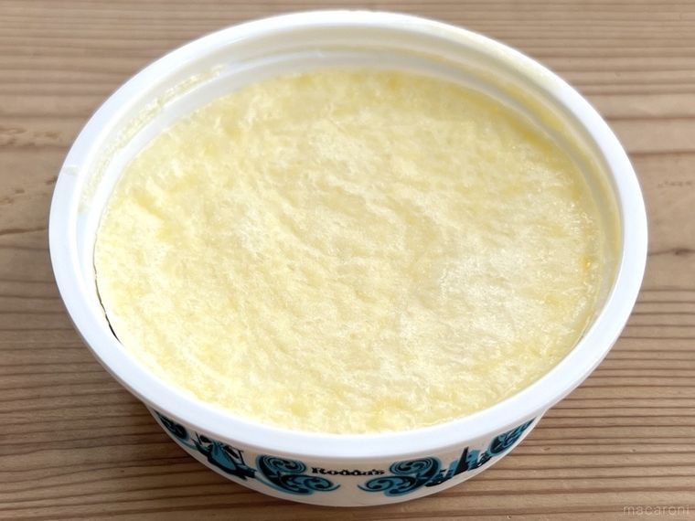 ロダスのクロテッドクリームを開封した様子