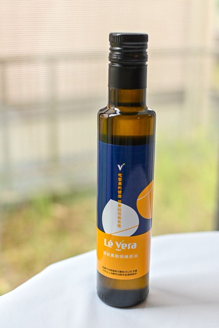 オイルのアップ