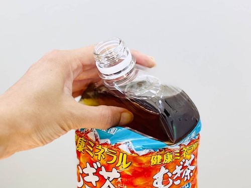 こうしたら悩みが一発で解消ペットボトル飲料の飲み方が目からウロコだった
