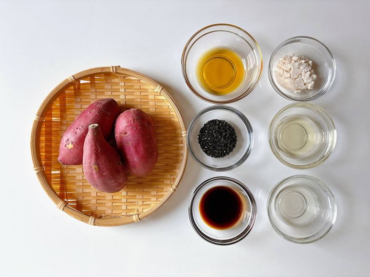 千切りさつまいものきんぴらの材料