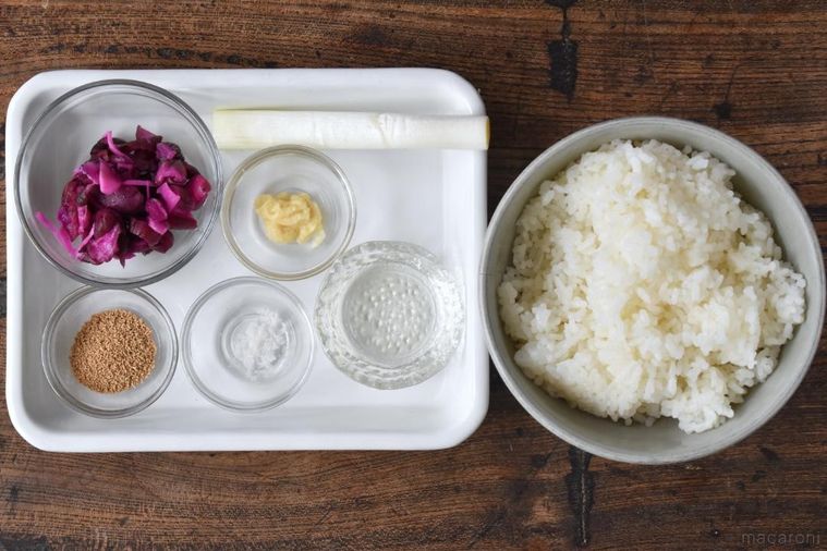 しば漬け炒飯の材料7種