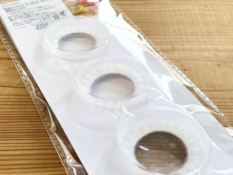 スリーコインズのシリコーンフードラップ