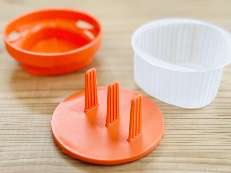 まぜこみおにぎり型を分解した様子