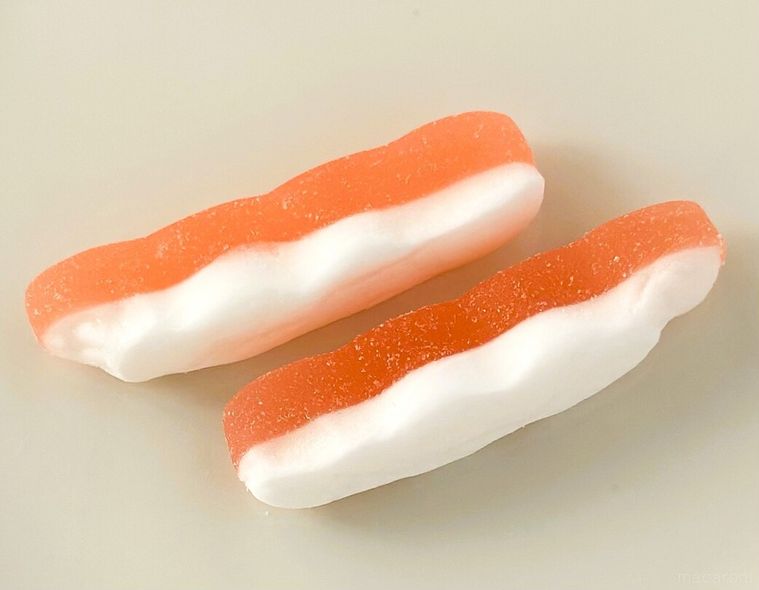 ピックミー ピーチ味が皿に盛り付けられている様子