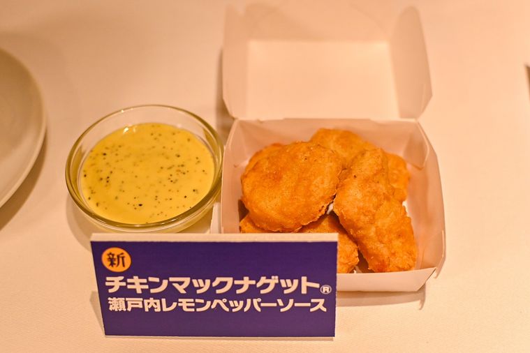 ソースとナゲット