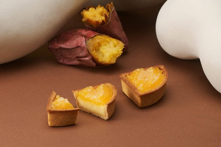 1. 焼きたてタルト おさつバターチーズ2