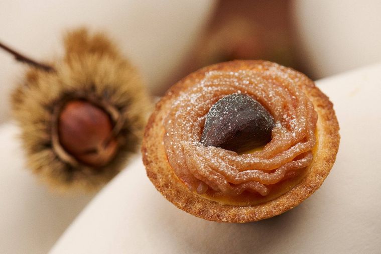 3. 焼きたてタルト モンブランチーズ