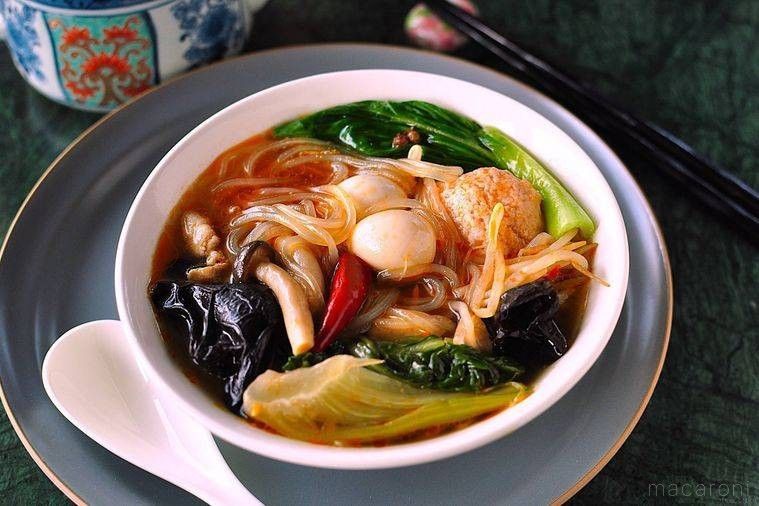 器に盛られたマーラータン