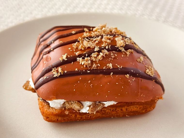 アレンジしたくりド エンゼルマロン風味チョコが皿に盛り付けられている様子