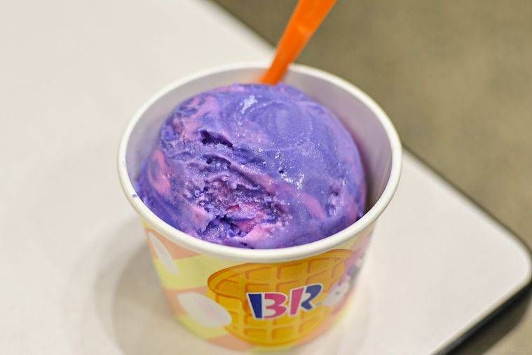 カップに入ったサーティワンのコットンキャンディ