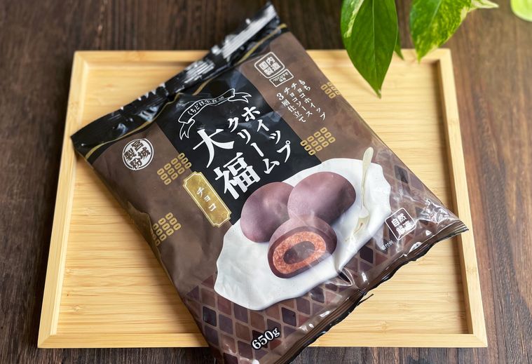 業務スーパーホイップクリーム大福 チョコのパッケージ