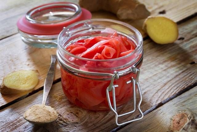 保存瓶に入った紅しょうが