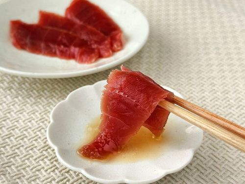 いつもの刺身が変わるごま油まぐろの食べ方に永遠に食べられるまるでレバ刺し