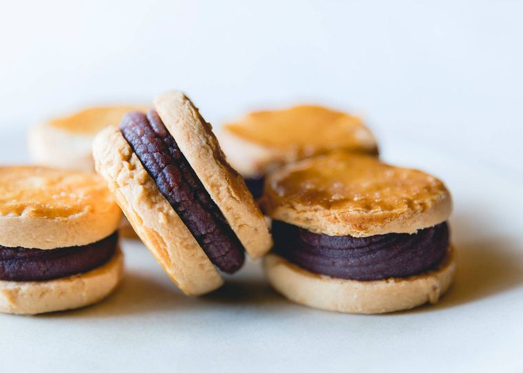 2. さっくりなめらか贅沢あんこサンドクッキー