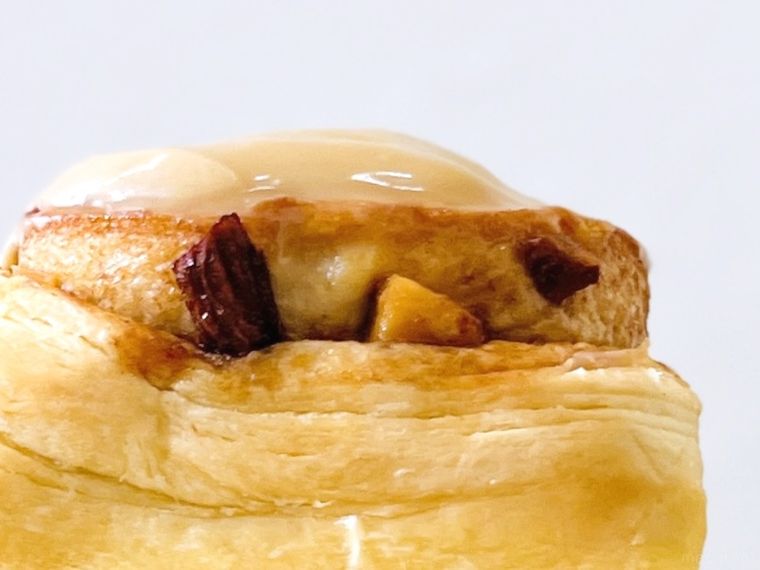 カルディのシナモンロールメープル