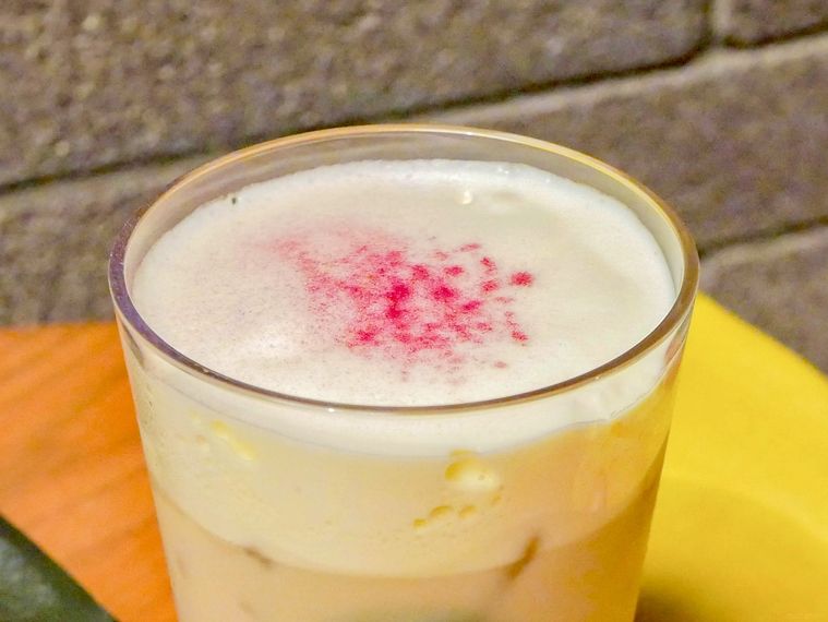 スターバックス秋の新作ほうじ茶香る 焼き芋 ムース ティー ラテ