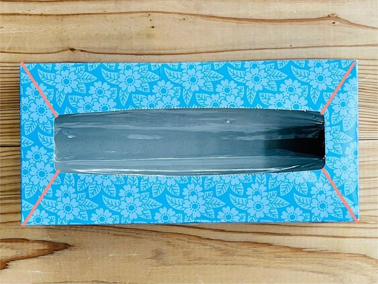 ティッシュの空き箱