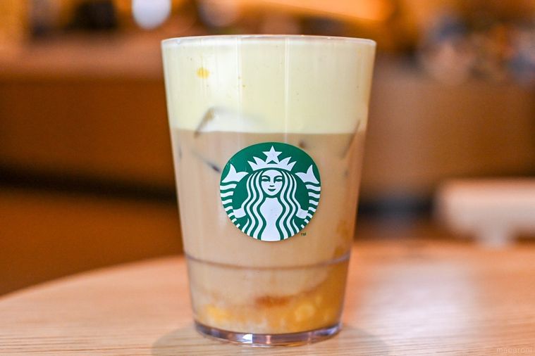 ラテを正面から