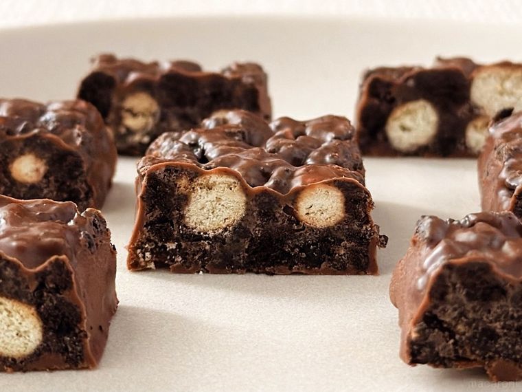 ブラックサンダーの断面