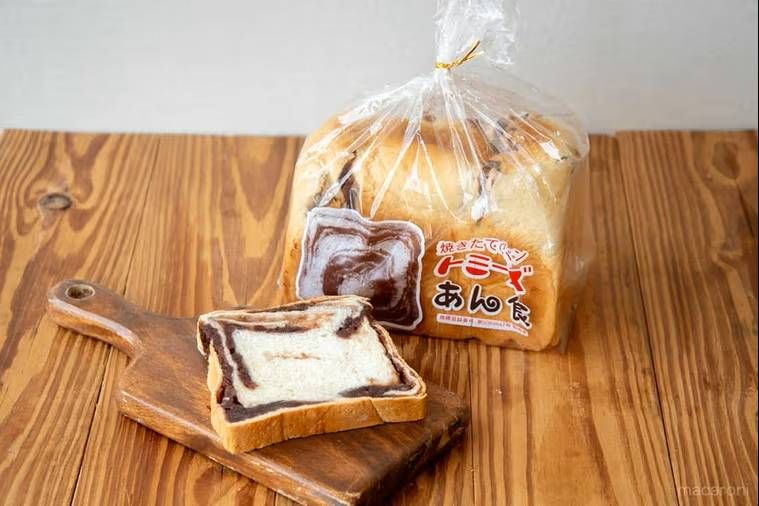 1枚プレートにのせられたトミーズのあん食