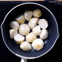 作り方 里芋と鶏肉の煮物