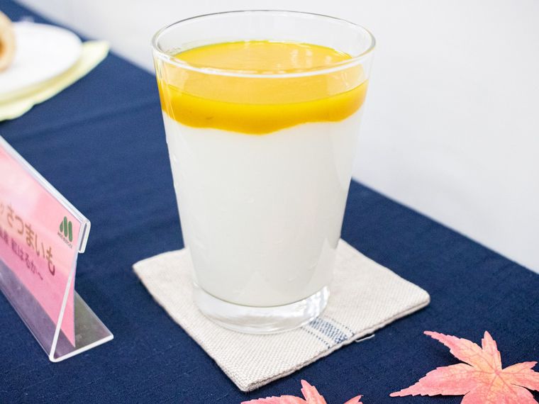 モスバーガーまぜるシェイク さつまいも北海道産 紅はるか