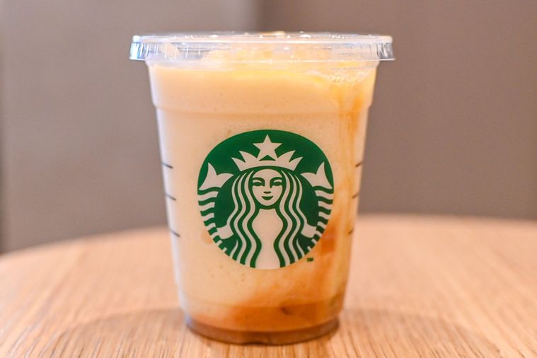 フラペチーノを正面から