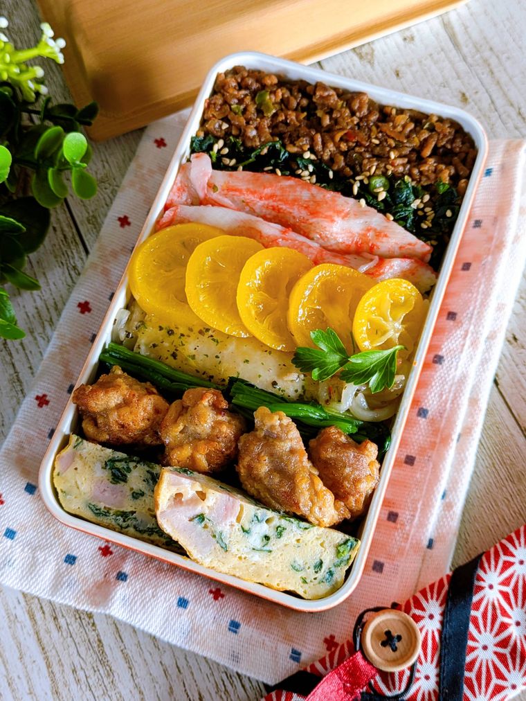 お弁当にトッピングした金柑酢