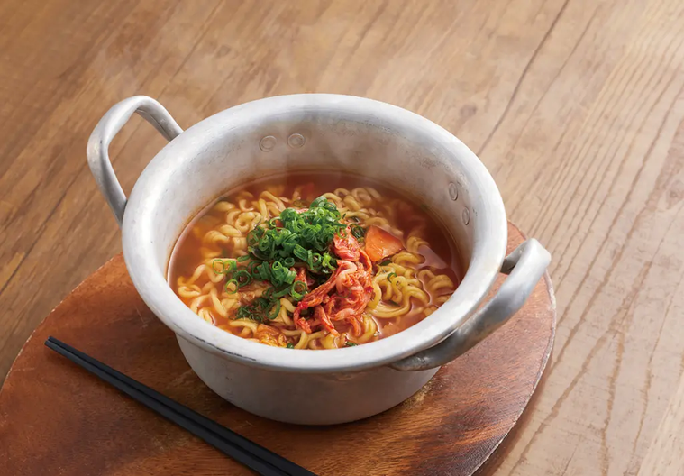 辛ラーメン キムチ
