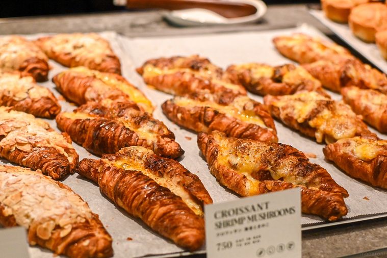 クロワッサンが並んでいるところ