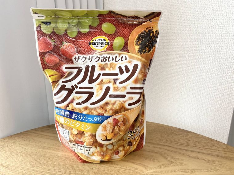 トップバリュのフルーツグラノーラ