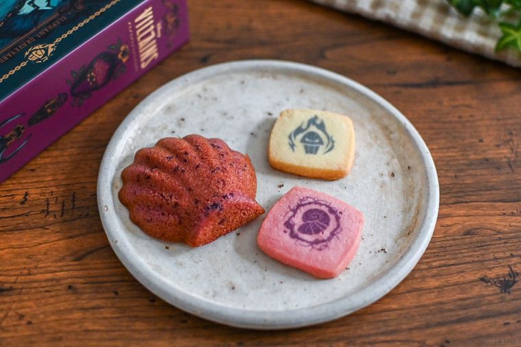 お皿にのったお菓子のアップ