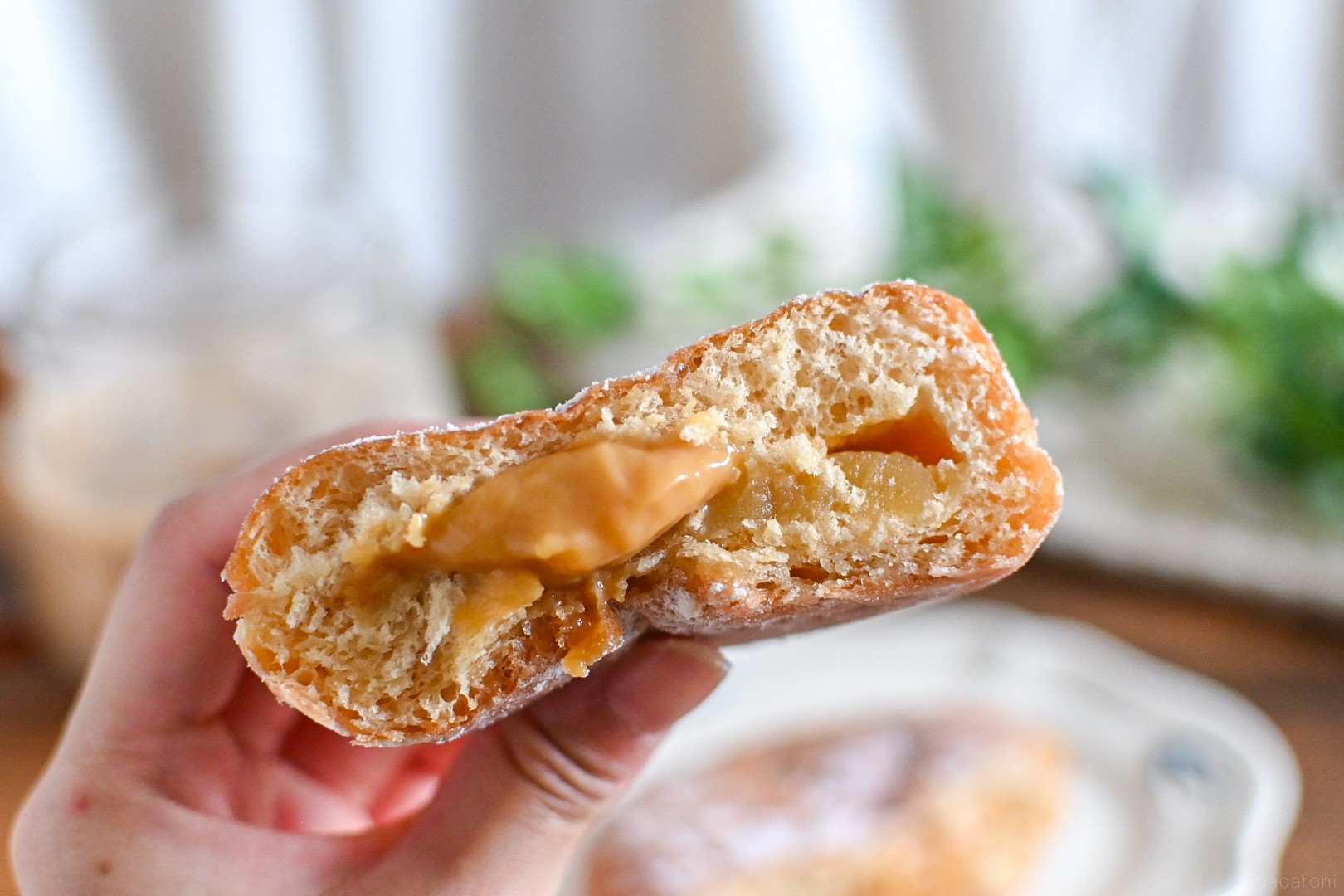 スタバ新作「スイートポテト マラサダ」が濃厚でリピート確定！秋の