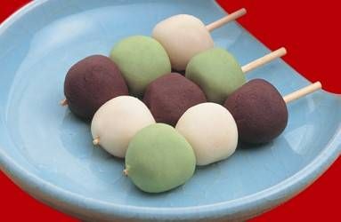 鳥取土産の三色団子打吹公園だんご