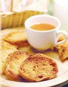 鳥取県のパン工房でラスク専用に焼き上げたバゲットを使用したラスクらくだの足あと