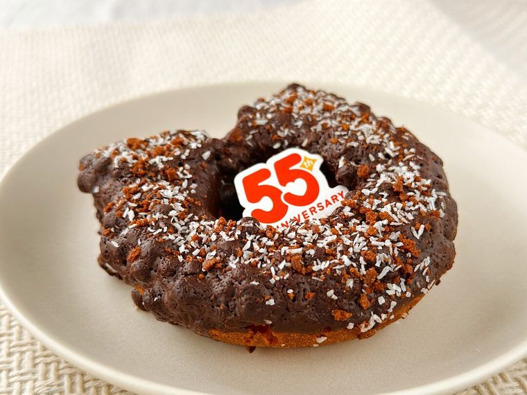 衝撃焼きチョコブラックサンダー キャットが皿に盛り付けられている様子