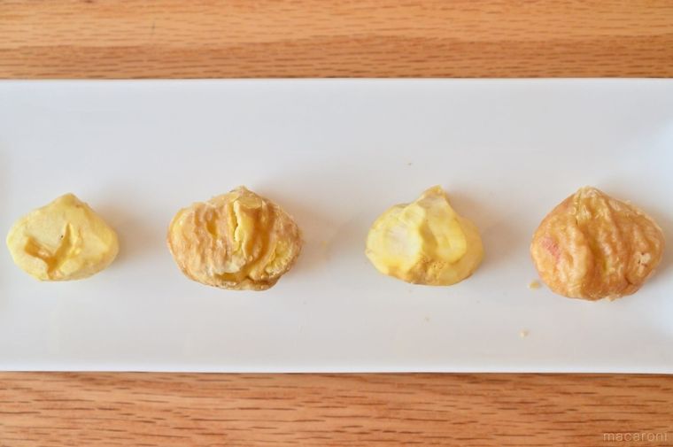 4種類の剥き栗が並んでいる