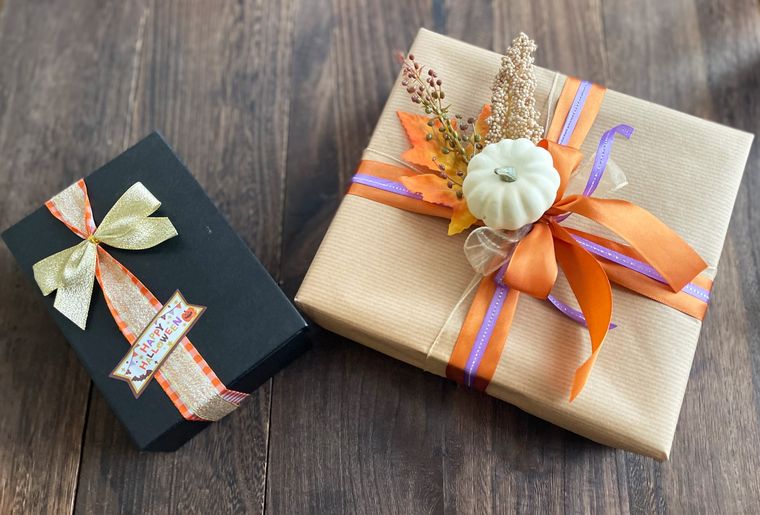 100均グッズを使ったハロウィンギフトボックスのラッピング例