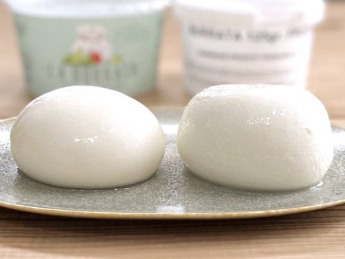 業務スーパーとカルディの冷凍ブッラータを比較レビューおすすめの食べ方も紹介