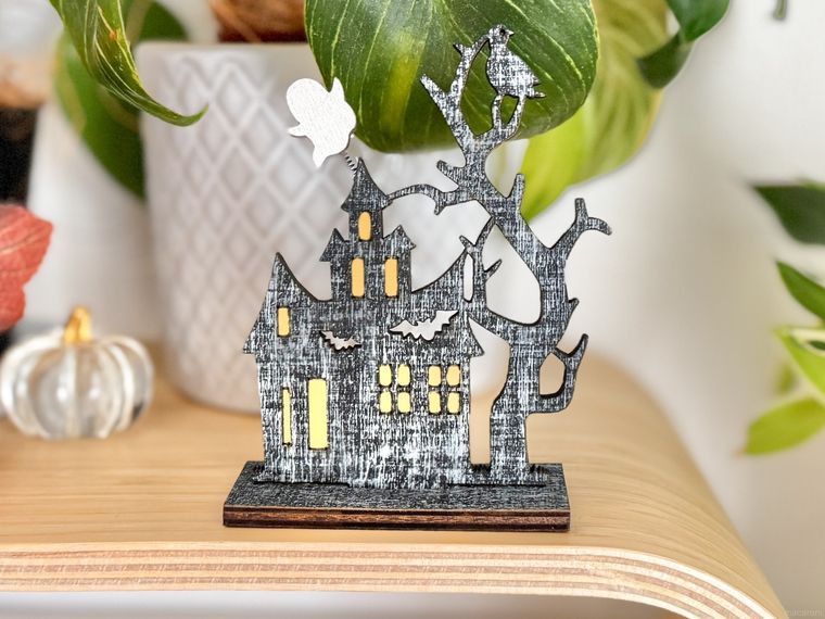 セリアのウッドハロウィンハウススタンド