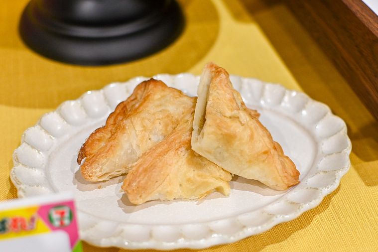 三角パイのアップ