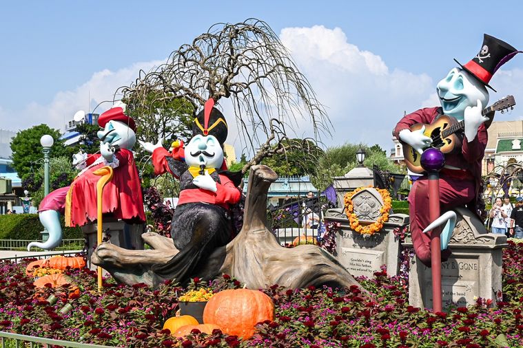 ゴーストたちのオブジェ