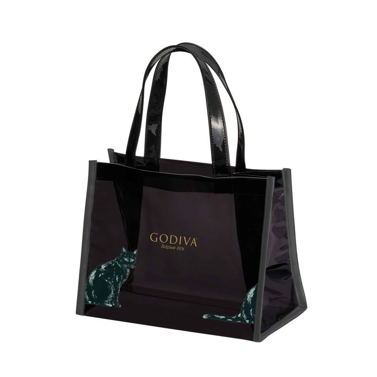 黒ネコがプリントされたゴディバの黒いバッグ