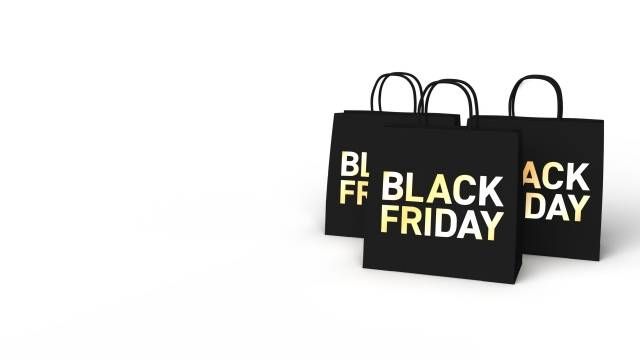 ブラックフライデーのバッグが並んでいる