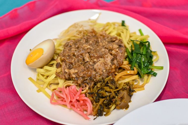 イーメンのアップ