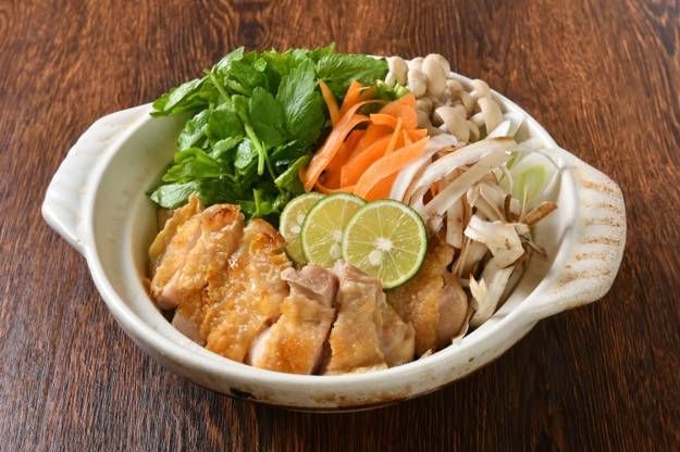 和芹と若鶏の柚子味噌アロマ鍋